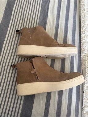 Tom’s Women’s Verona Sneaker Booties